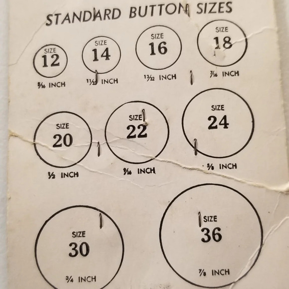 Lady Washington Vintage Round 9 Lot 2 Hole Size 16 Buttons Ivory Style 503 - Picture 2 of 2